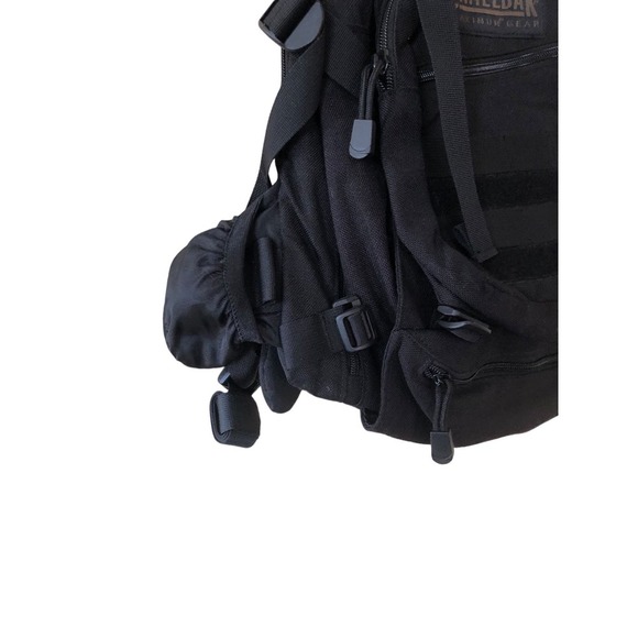 Camelbak Transformer 3 liter 102 oz. Hydration Backpack Maximum Gear - Picture 3 of 4